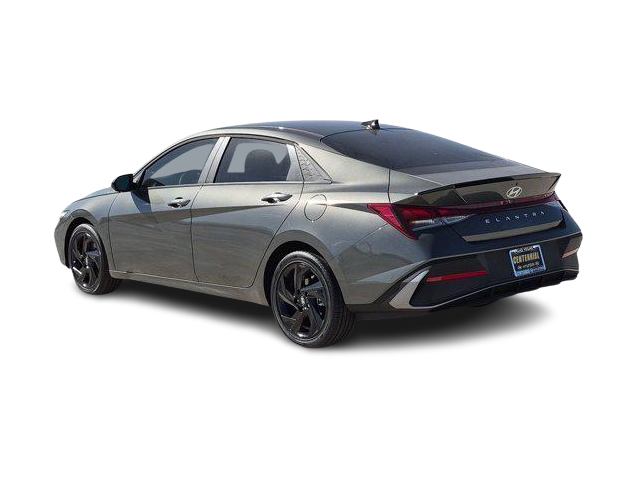 Thumbnail: 2026 Hyundai Elantra - 4