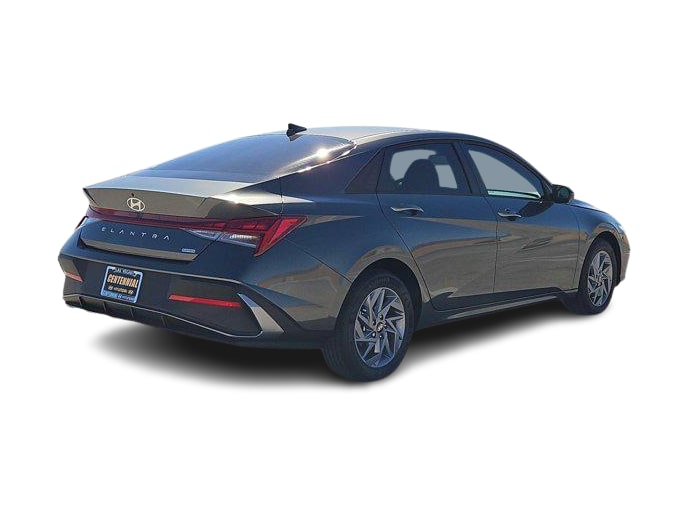 Thumbnail: 2025 Hyundai Elantra - 23