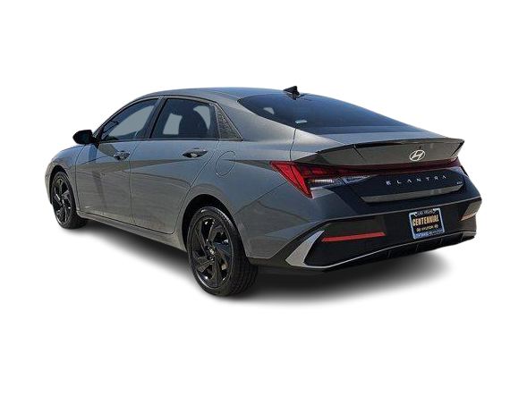 Thumbnail: 2026 Hyundai Elantra - 4