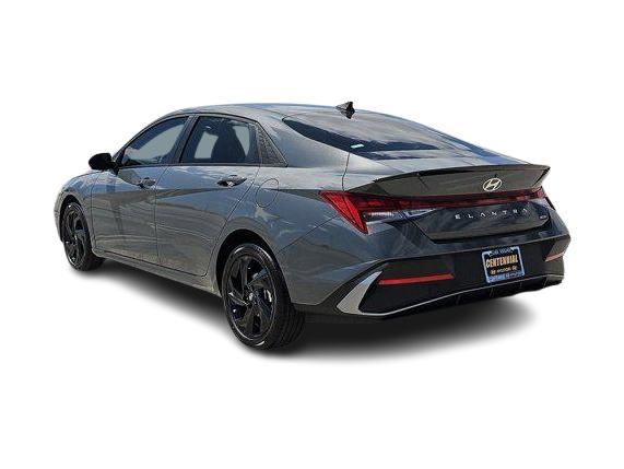 Thumbnail: 2026 Hyundai Elantra - 4