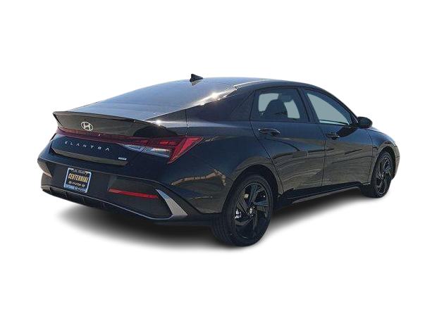 Thumbnail: 2026 Hyundai Elantra - 23