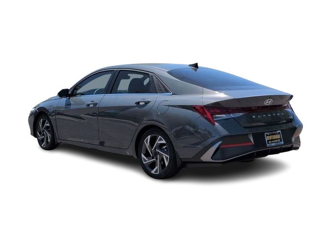Thumbnail: 2025 Hyundai Elantra - 4