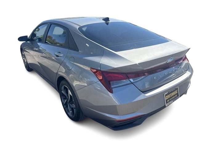 Thumbnail: 2023 Hyundai Elantra - 3