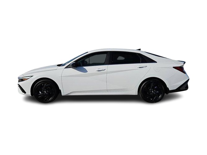 Thumbnail: 2026 Hyundai Elantra - 3