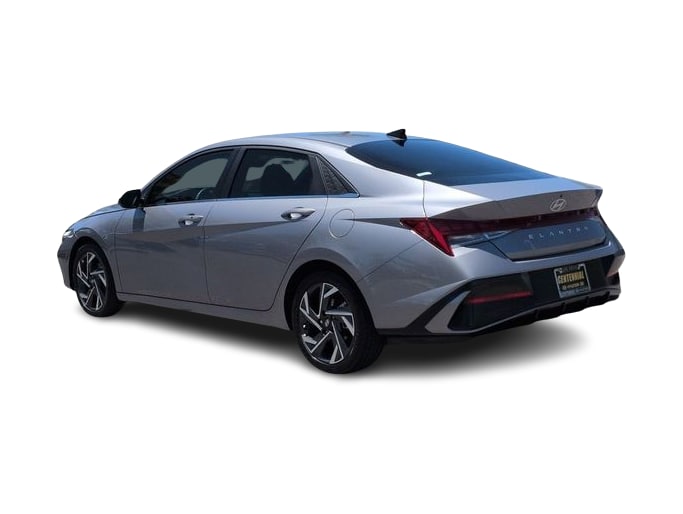 Thumbnail: 2025 Hyundai Elantra - 4