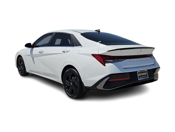 Thumbnail: 2026 Hyundai Elantra - 4