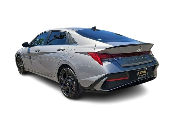 Thumbnail: 2026 Hyundai Elantra - 4