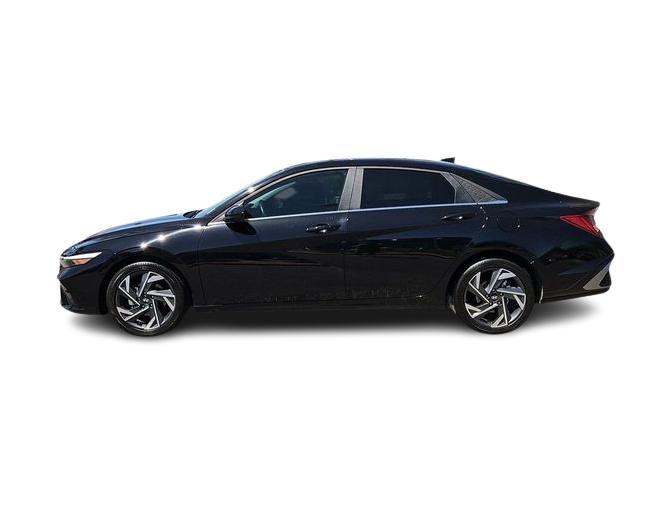 Thumbnail: 2025 Hyundai Elantra - 3