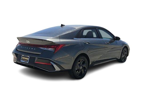 Thumbnail: 2026 Hyundai Elantra - 23