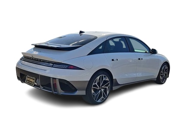 Thumbnail: 2025 Hyundai Ioniq 6 - 21