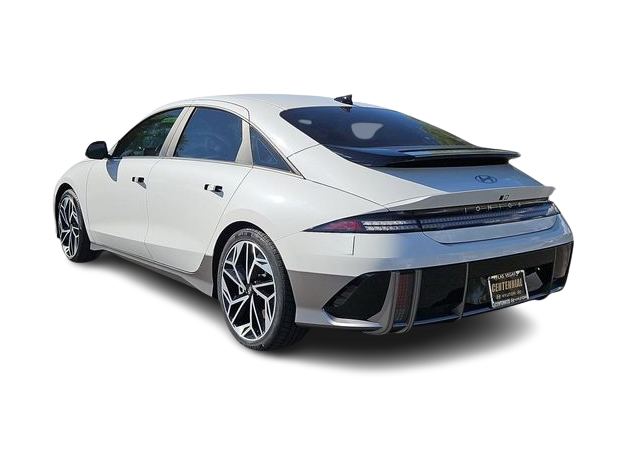 Thumbnail: 2025 Hyundai Ioniq 6 - 4