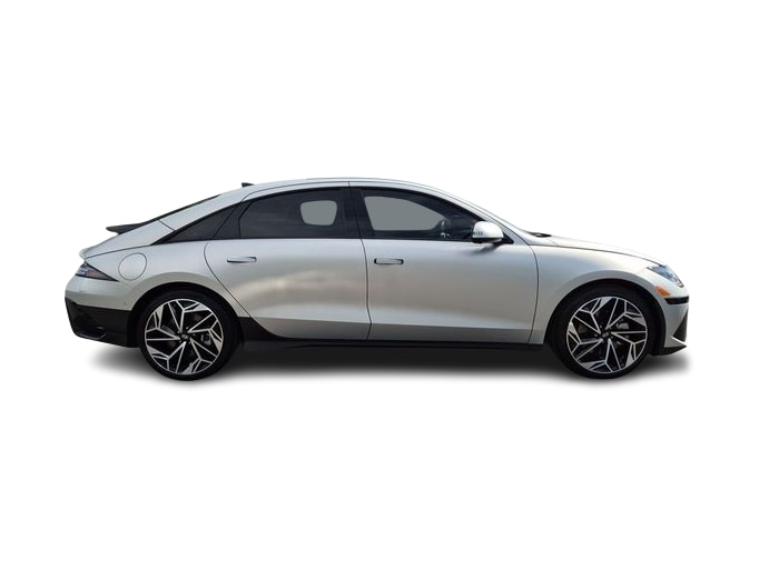 Thumbnail: 2023 Hyundai Ioniq 6 - 22