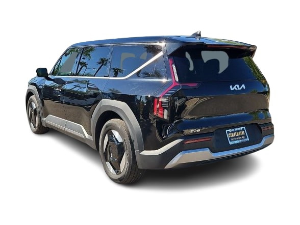 Thumbnail: 2024 Kia EV9 - 4