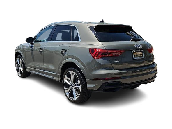 Thumbnail: 2021 Audi Q3 - 4