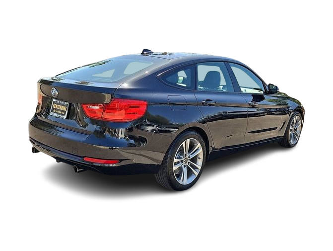 Thumbnail: 2016 BMW 3 Series - 23