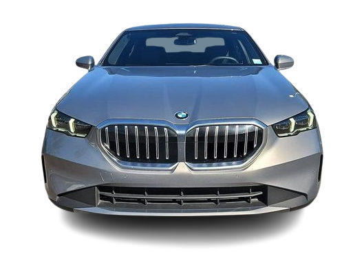 Thumbnail: 2025 BMW 5 Series - 6