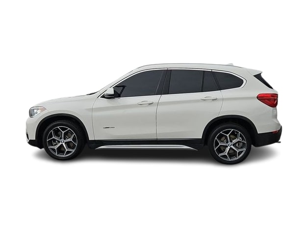 Thumbnail: 2018 BMW X1 - 3