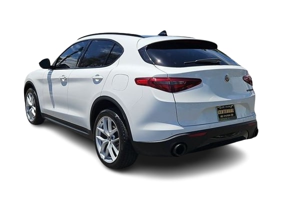 Thumbnail: 2020 Alfa Romeo Stelvio - 4