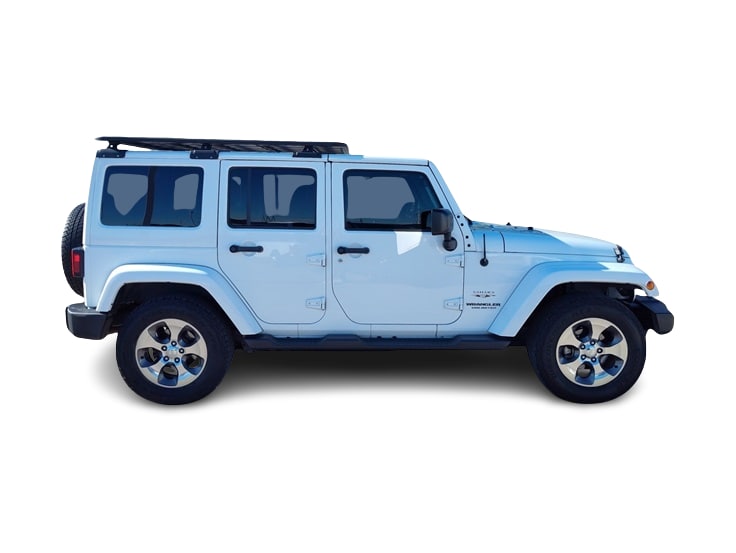 Thumbnail: 2017 Jeep Wrangler - 19