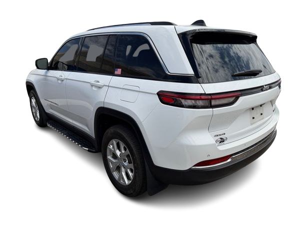 Thumbnail: 2023 Jeep Grand Cherokee - 3