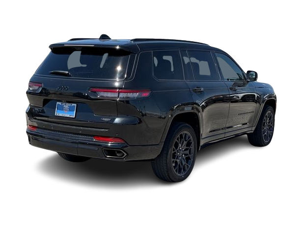 Thumbnail: 2023 Jeep Grand Cherokee L - 16