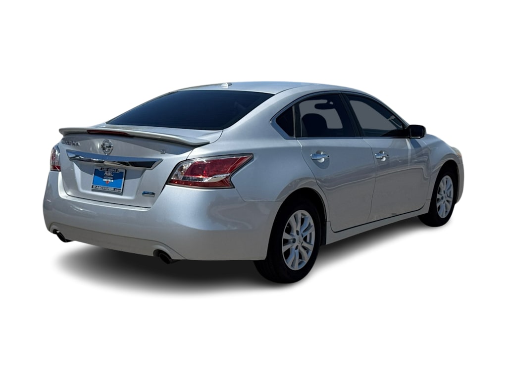 Thumbnail: 2014 Nissan Altima - 19