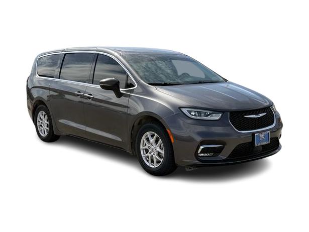 Thumbnail: 2023 Chrysler Pacifica - 19