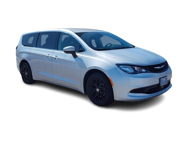 Thumbnail: 2023 Chrysler Voyager - 21