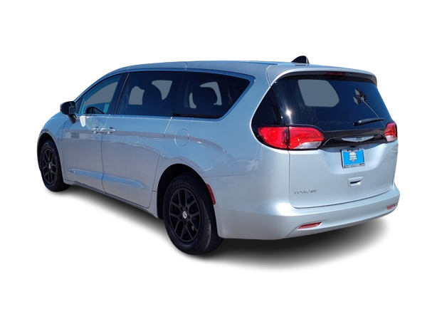 Thumbnail: 2023 Chrysler Voyager - 4