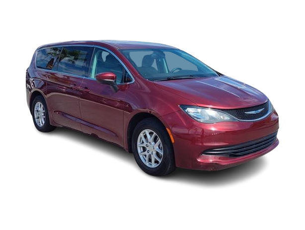 Thumbnail: 2020 Chrysler Voyager - 22