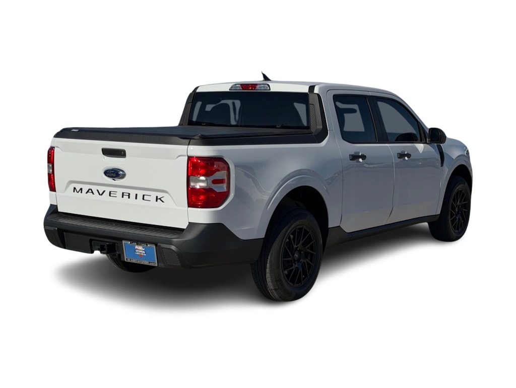 Thumbnail: 2022 Ford Maverick - 17