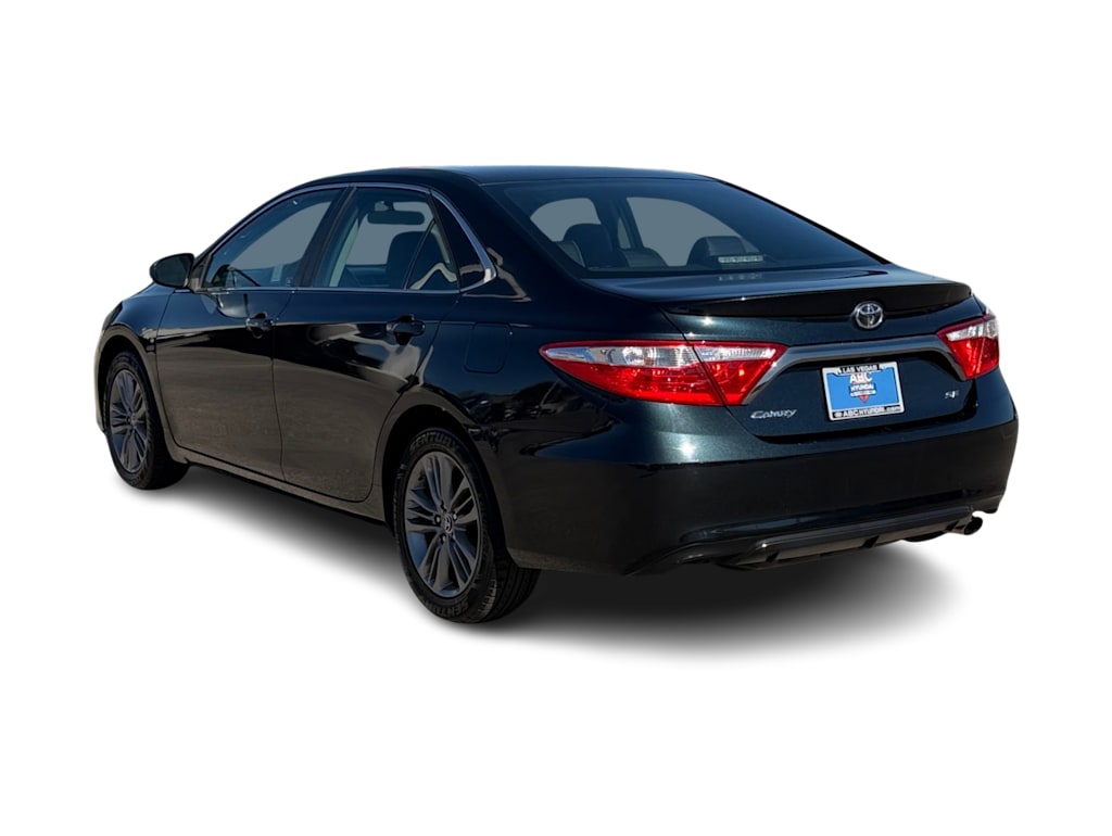 Thumbnail: 2016 Toyota Camry - 4
