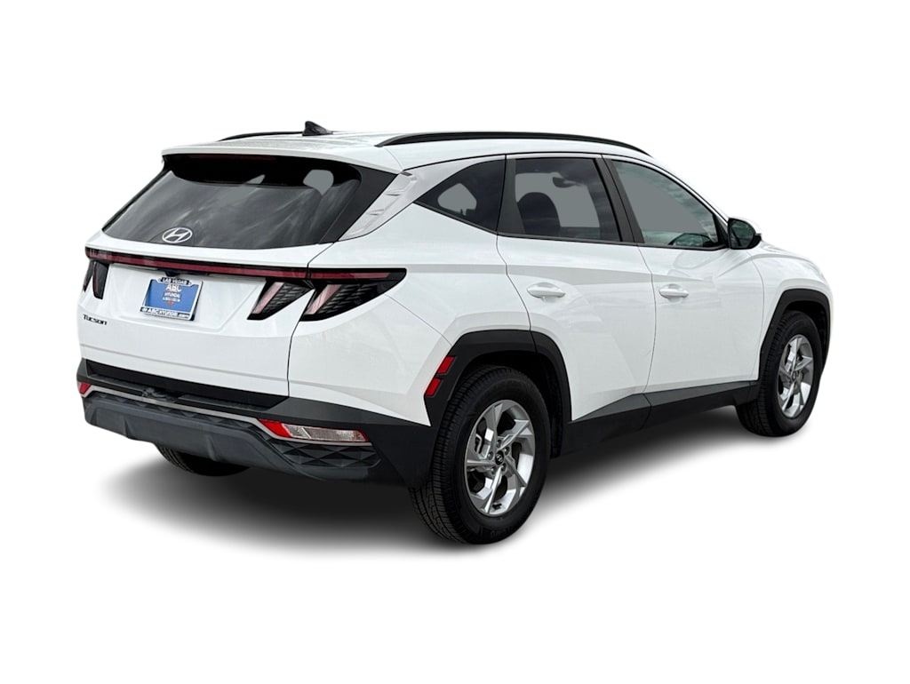 Thumbnail: 2023 Hyundai Tucson - 18