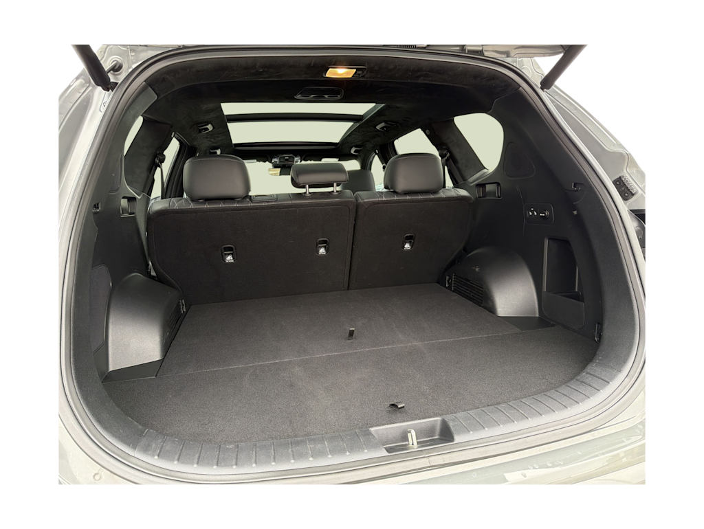 Thumbnail: 2023 Hyundai Santa Fe - 16