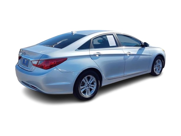 Thumbnail: 2013 Hyundai Sonata - 18