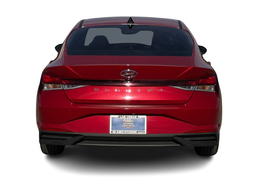 Thumbnail: 2022 Hyundai Elantra - 5