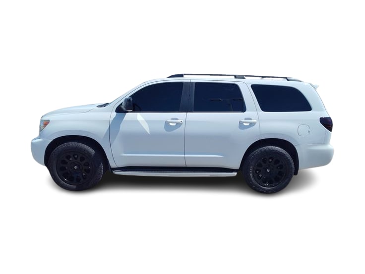 Thumbnail: 2016 Toyota Sequoia - 3