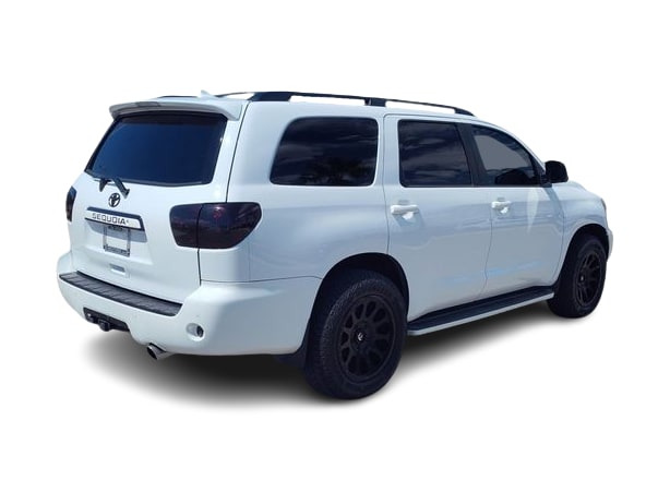 Thumbnail: 2016 Toyota Sequoia - 17