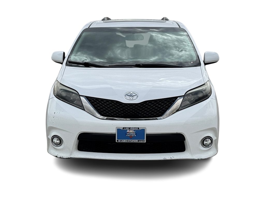 Thumbnail: 2015 Toyota Sienna - 6