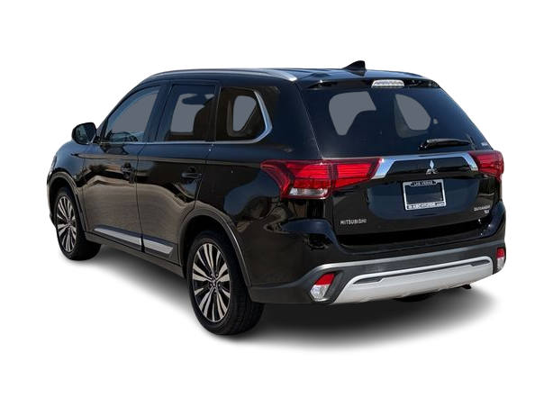 Thumbnail: 2019 Mitsubishi Outlander - 4