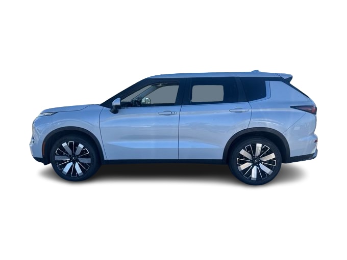 Thumbnail: 2025 Mitsubishi Outlander - 3