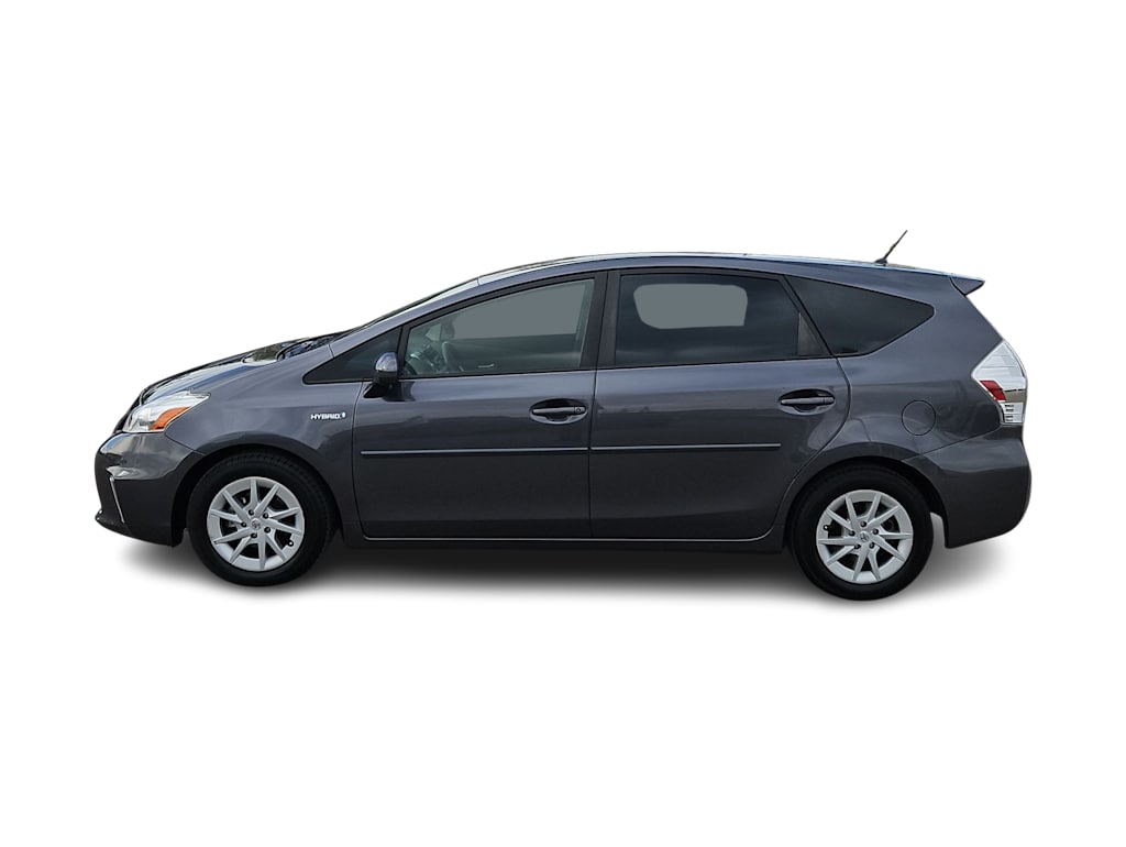 2012 Toyota Prius v Five 3