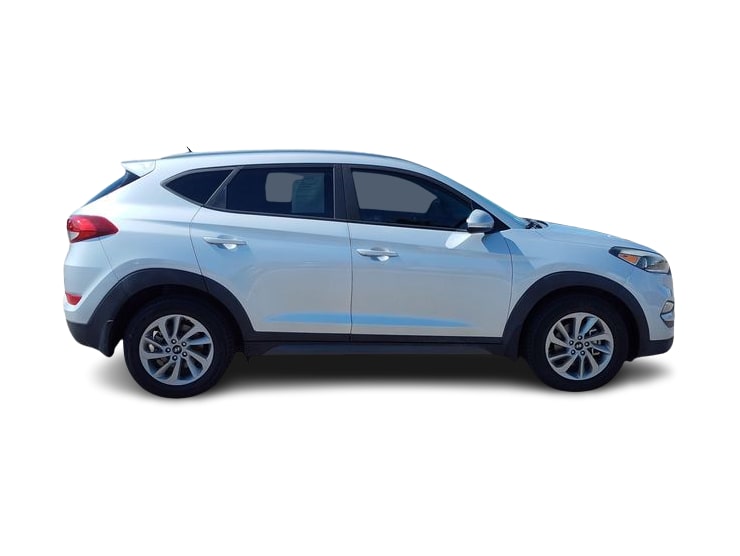 Thumbnail: 2016 Hyundai Tucson - 19