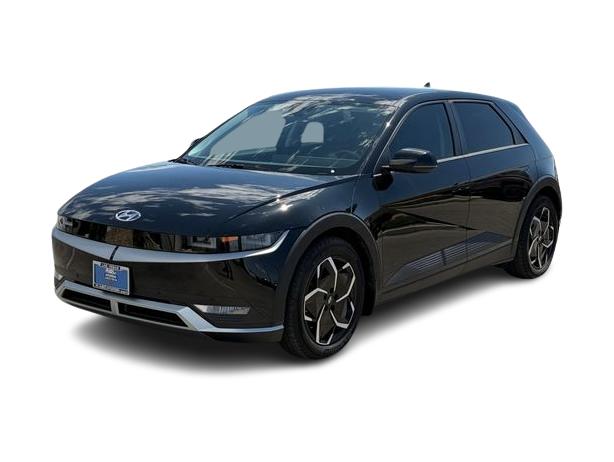 Used 2023 Hyundai IONIQ 5 SEL with VIN KM8KNDAF7PU134636 for sale in West Allis, WI