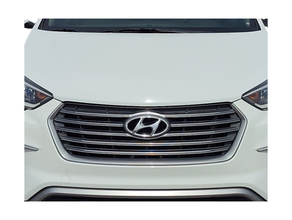 2017 Hyundai Santa Fe SE 18