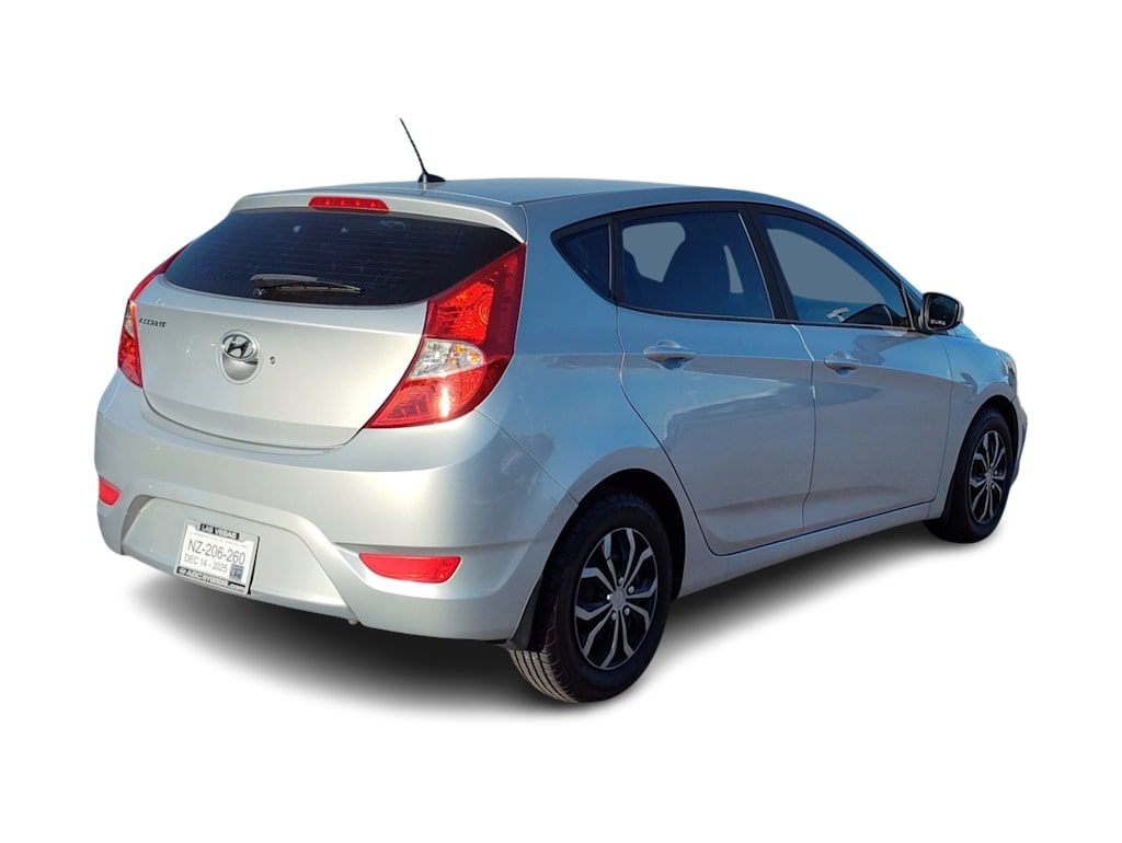 Thumbnail: 2017 Hyundai Accent - 18