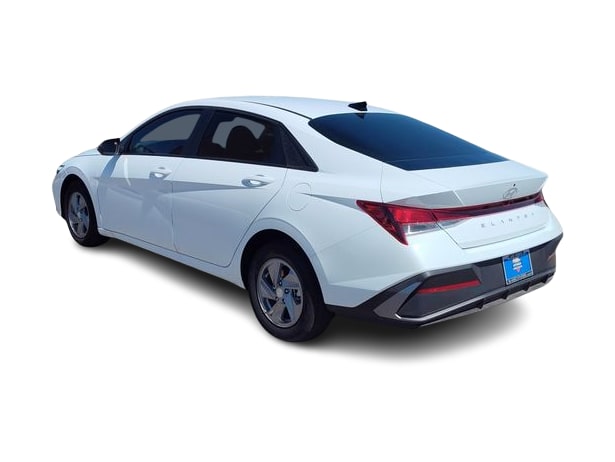 Thumbnail: 2026 Hyundai Elantra - 4