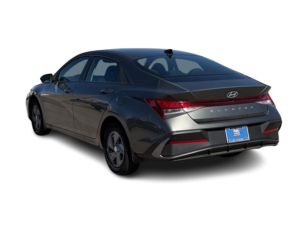 Thumbnail: 2026 Hyundai Elantra - 4