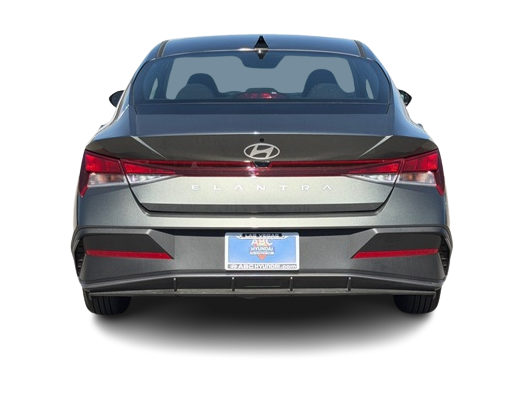 Thumbnail: 2026 Hyundai Elantra - 5