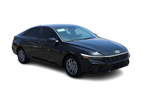 Thumbnail: 2024 Hyundai Elantra - 24